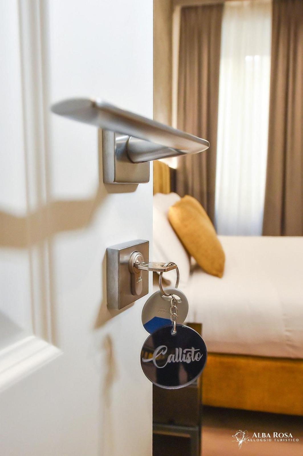 Alba Rosa Rooms โรม ภายนอก รูปภาพ