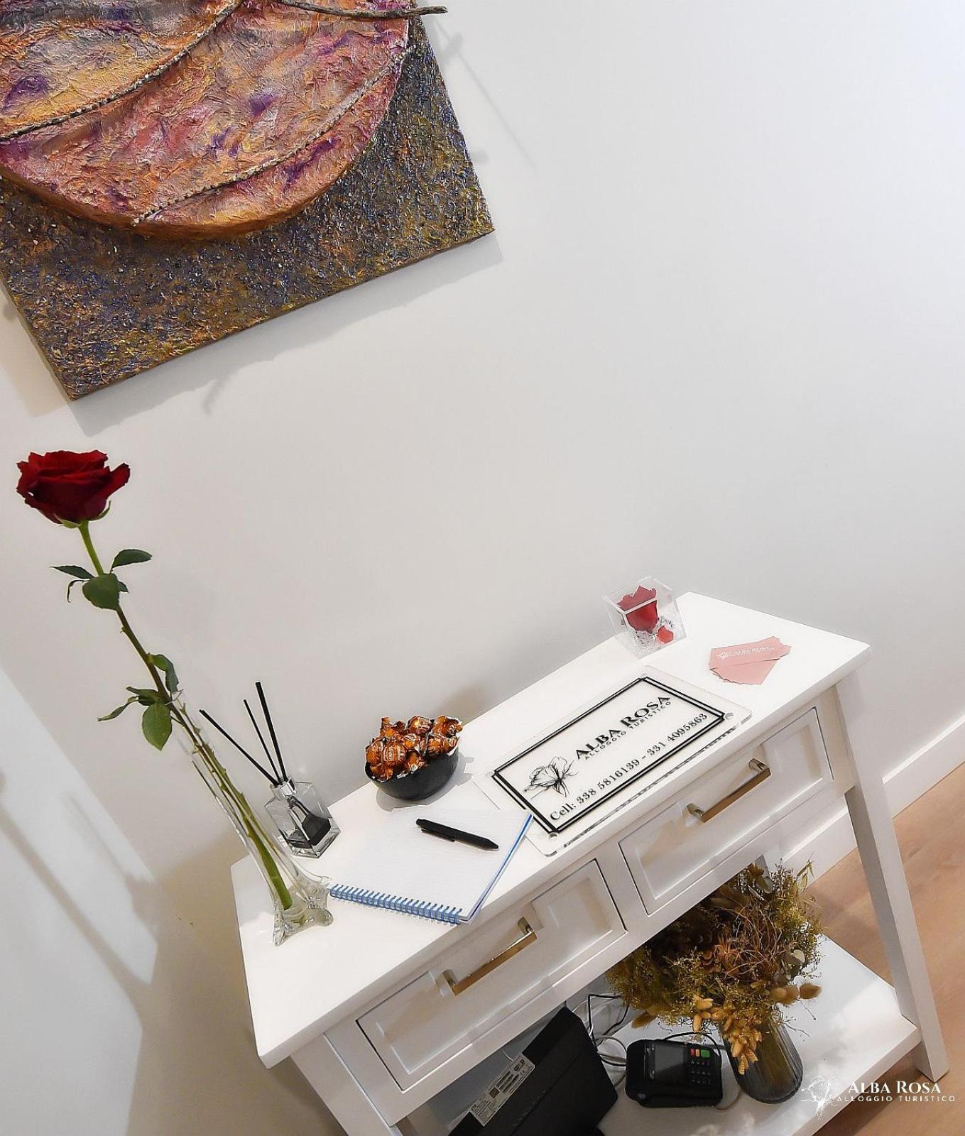 Alba Rosa Rooms โรม ภายนอก รูปภาพ